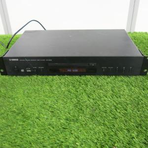 Yamaha Natural Sound Compact Disc Player, Model CD-S300.
