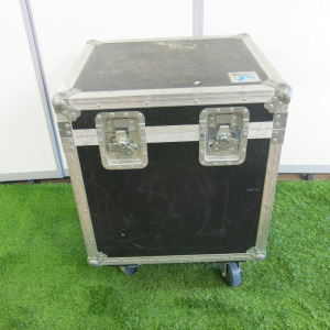 Amptown Cases Flight Case. Size H75 x W60 x D55cm.