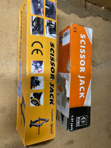 2 x Scissor Jacks. Boxed.