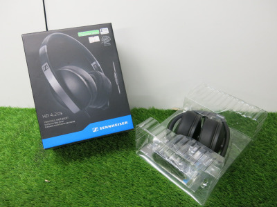 Sennheiser Powerful Bass Boost Around The Ear Head Phones, Model HD 4.20S.