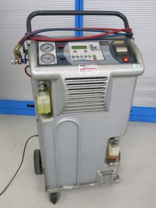 Pelago Air Con Diagnostic Machine, Model M500EV. Comes with Cover