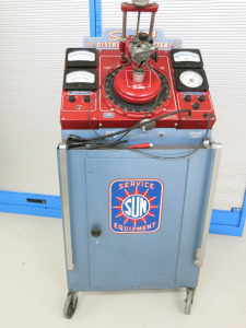 Sun Service Equipment Distribution Vintage Tester Cabinet Model 504 to Include: Distribution Drive Unit, Model U115, Condenser Vacuum Unit & Distribution RPM Dwell Unit, Model U-611. Comes with Instruction Manual.