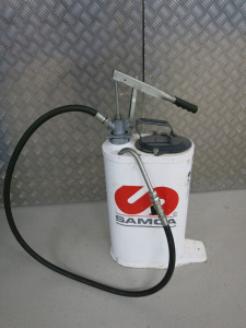 Samoa Lever Hand Operated Oil Bucket Pump.