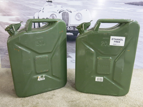 2 x Wavian 20L Jerry Can.