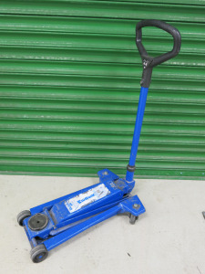 Weber UK Floor Jack, Capacity 2 Ton.