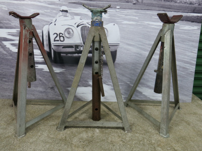 3 x Assorted Axle Stands, Size H55cm.