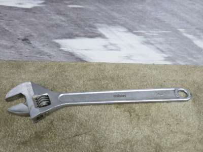 Rolson 24" Adjustable Spanner.