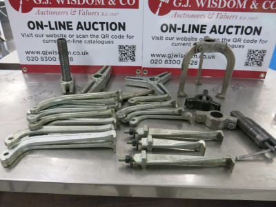 Quantity of Sykes Pickavent Tools to Include: 1 x Triple Beam, 2 x Double Beam & Assorted Sized Triple Leg.