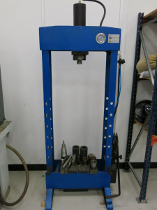 Baileigh Hydraulic 20 Ton Press with Accessories (As Viewed).