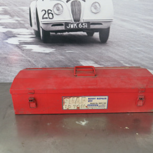 Sealey Snap Body Repair Kit, Model RE97/10C, Capacity 10 Ton. Comes in Metal Case.
