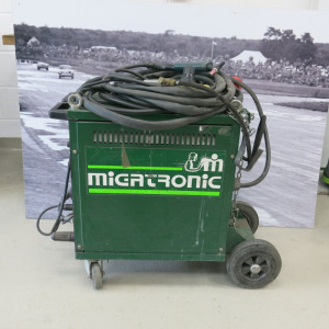 Migatronic Arc Welder, Type MTE 220 Dialog, S/N 00081274, 3 Phase. Comes with Torch & Regulator.