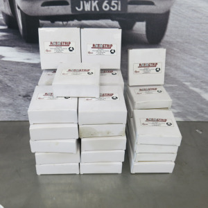 40 x Boxed Roto Strip Brushes to Include: 30 x Roto 423, 23mm Steel Bent Tip 0.7mm Brushes & 10 x Roto 312.4013, 11mm Steel Bent Tip Coarse 0.7mm Brushes.