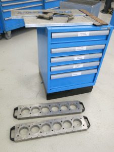 Lista 5 Draw Workshop Cabinet in Blue. Comes with Head Stands, Valve Compressors, Tooling, Shims Manuals, Deck Plates. Size H87 x W60 x D60cm. (As Viewed & Inspected).
