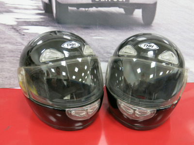 2 x THH Full Face Crash Helmets in Black. Size Large & Large.