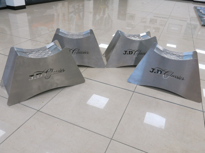 Set of 4 Metal Showroom Stands. Size H39 x D22cm.