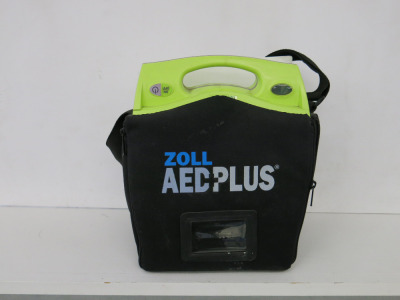 Zoll AED Plus Defibrillator in Carry Case.