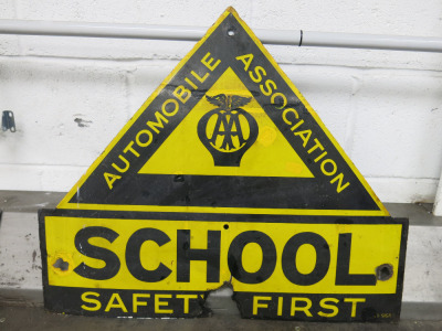 Autobile Association ' School Safety First' Vintage Original Enamel Sign. Size H56 x W66cm.