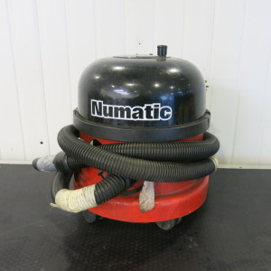 Numatic Vacuum Cleaner, Model NRV 200-22.