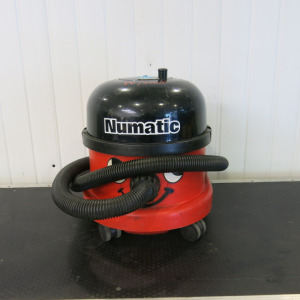 Numatic Vacuum Cleaner, Model NRV 200-21.