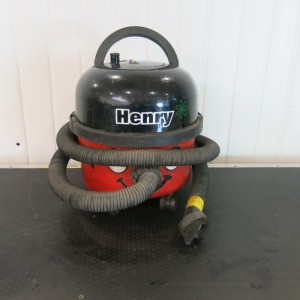 Henry Vacuum Cleaner, Model HVR 200-12.