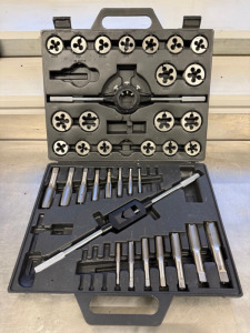 Tap & Die Set in Plastic Case. Note Missing some items.