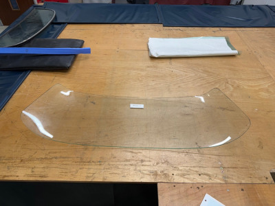 Windscreen Code 9948 LC