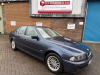 SM51 XFT: (2001) BMW 525I SE Auto Saloon in Blue. Automatic, Petrol 2494cc. Mileage 54,467. MOT Expires 2nd December 2025. Comes with 2 x Keys & V5C Logbook.NOTE: requires jump to start, battery requires attention, general condition as pictured & viewed.