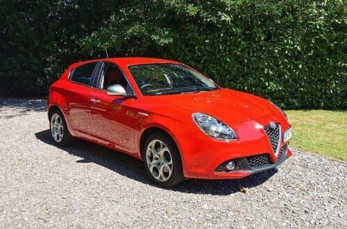 GF67 MUB: (2017) Alfa Romeo Giulietta Multiair Super Turbo Charged, 5 Door Hatchback in Red with Tan Leather Interior. Manual 6 Gears, Petrol, 1368cc. Mileage Approx 102,397. MOT Expires 5th July 2025. Comes with 1 x Keys & V5C Logbook. NOTE: recent