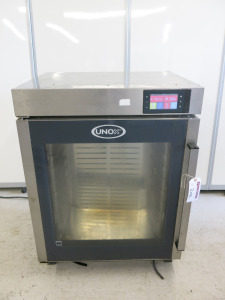 Unox 10 Grid Electric Hot Fridge, Model XEEC-1011-EPR, S/N 2019K0084371. Size H101 x W75 x D63cm.