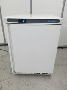 Polar C Series Undercounter Fridge, Model CD610, S/N 22046598. Size H85 x W 60 x D60cm.