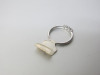 18ct White Gold, 3 Stone Round Diamond Ring. Ring Size M. RRP Unknown. - 4