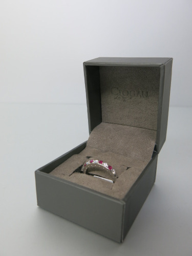 18ct White Gold Ring with 4 x Ruby's & 5 Diamonds, Size J-K. RRP &pound;915.