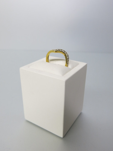 18ct Gold Ring with .33ct Diamond Chan Set, Suze K. RRP &pound;835.