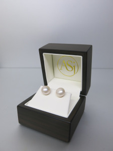 Pair of 9ct Gold & 10mm Pearl Stud Earrings. RRP &pound;280.