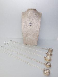 6 x Silver Chains & with Lockets to Include: 5 x Heart Shape & 1 x Round. Total RRP &pound;1050.