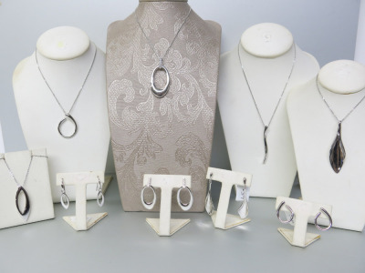 LOT REMOVED DUE TO ROT CLAIM' Silver Necklace & Earrings to Include: 4 x Matching Sets & 1 Separate Silver Necklace.