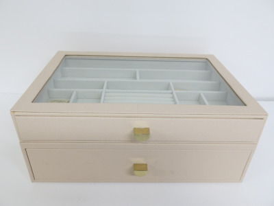Set of 2 Stacker Jewellery Boxes in Light Pink.