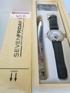 Seven Friday V1/01 R0370 , 44.3mm Gentleman's Automatic Wrist Watch with Black Leather 28mm Strap in Wooden Presentation Box (New/Boxed). RRP &pound;1020.