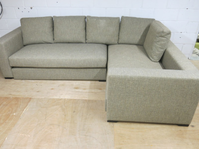 The Sofa & Chair Company, London, Corner Sofa in Green/Grey Fleck Upholstery with 2 Seat Cushions & 5 Back Cushions. Size H70 x W280 x D170cm.