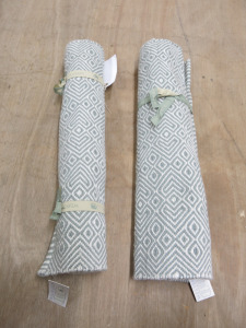2 x Weaver & Green Rugs in Provenance Dove Grey. Size 110 x 60cm.