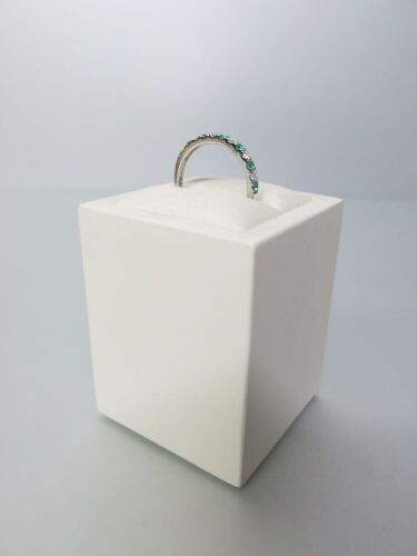 18ct White Gold Ring with 7 Emeralds & 6 Diamonds, Size L-M. RRP &pound;945.