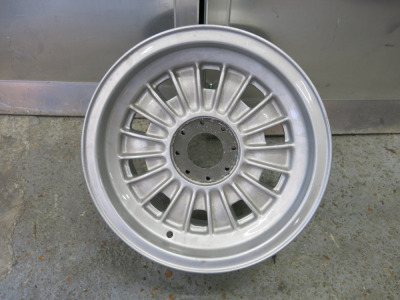Campagnolo Starburst Lightweight Magnesium Alloy Wheel, 15" to Fit a Ferrari 275 GTB.