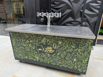 Behind Bars Outdoor Stainless Steel Mobile Bar with 5 Tap Porta Micro Matic, Portapint Nitro Infuser & Lindr CWP200 Beer Cooler. Size H100 x W177 x D74cm.