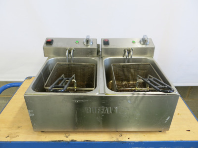 Buffalo Electric Countertop Twin Well Double Basket Deep Fat Fryer.