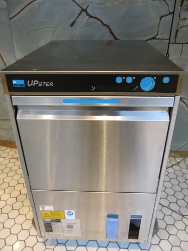 Meiko Undercounter Dishwasher, Model Upster U 400 M2, S/N 10566932, YOM 2022, 3 Phase. Comes with 2 Trays. Size H70 x W46 x D60cm.