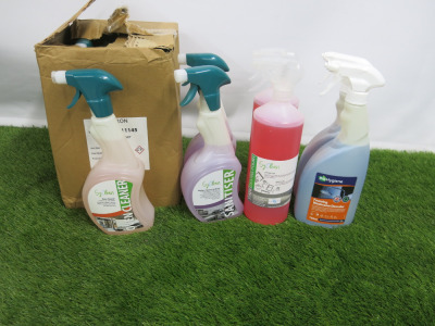 13 x Assorted Cleaning Products to Include: 7 x 750ml Oven Cleaner, 2 x 1L Stainless Steel Polish, 2 x 750ml Kitchen Cleaner & 2 x Foaming Washroom Descaler.