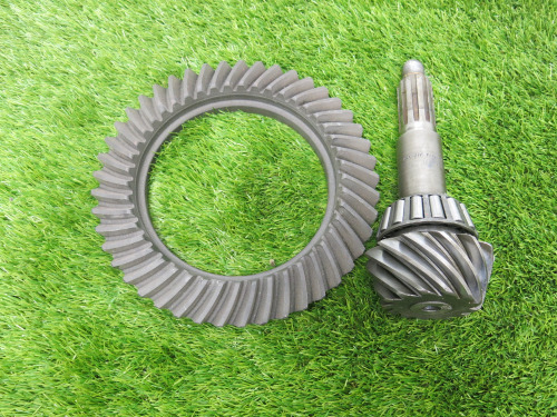 GearSet Crown Wheel & Pinion. 8 1 66 DANA 18520 A3D98 45-11.