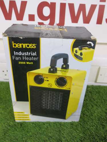 Benross Industrial Fan Heater, 2000 Watt. Comes in Original Box.