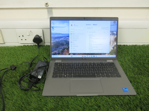 Dell 14" Latitude 5420, Running Windows 11 Pro. Intel Core i5-1135G7 @2.40 GHz, RAM 8.00GB, 256GB SSD.