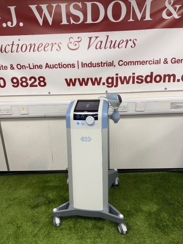 BTL Unison Body Shaping Machine, Model BTL-084 Pro, S/N 08400B000286, DOM 03/15/2019. NOTE: hand held attachment has damaged connector and requires repair prior to use.